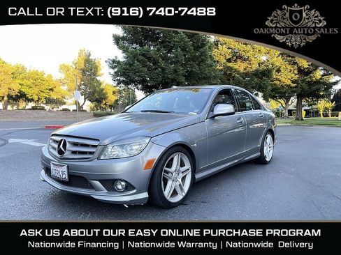 Used 2009 Mercedes-Benz C 300 Sedan image 3