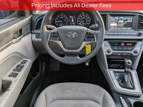 Used 2018 Hyundai Elantra SEL FWD image 15