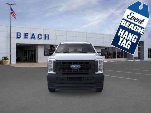 New 2026 Ford F250 XL AWD/4WD image 7