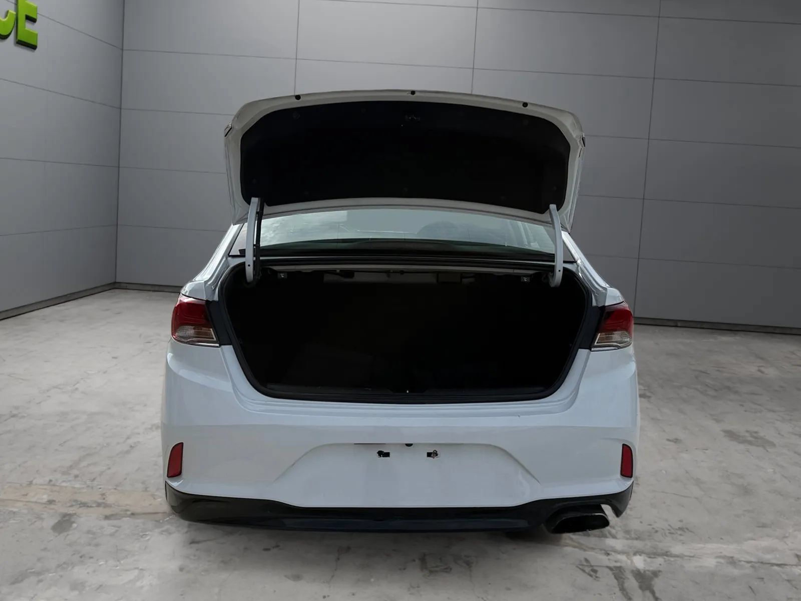 Used 2019 Hyundai Sonata SE FWD image 12