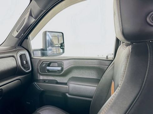 Used 2021 GMC Sierra 2500 AT4 w/ AT4 Premium Plus Package image 25