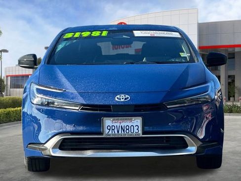 Certified 2024 Toyota Prius Prime SE image 12