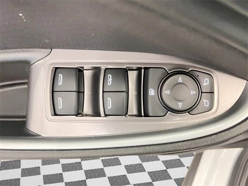 Certified 2024 Chevrolet Malibu LT image 25