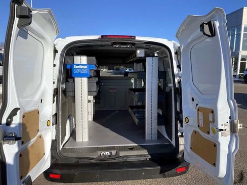 Used 2022 Ford Transit Connect XL image 5