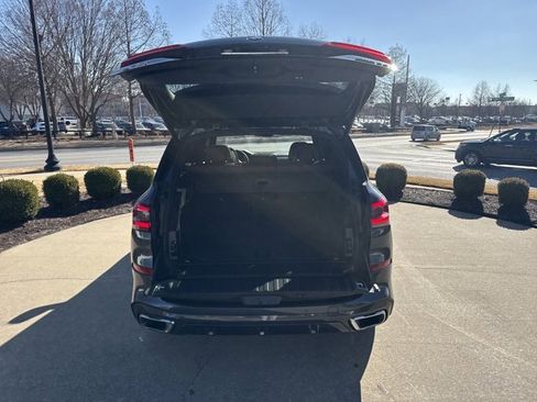 Used 2019 BMW X5 xDrive40i w/ M Sport Package image 23