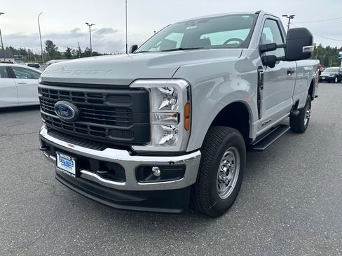Used 2025 Ford F250 XL w/ 360-Degree Camera Package AWD/4WD image 7