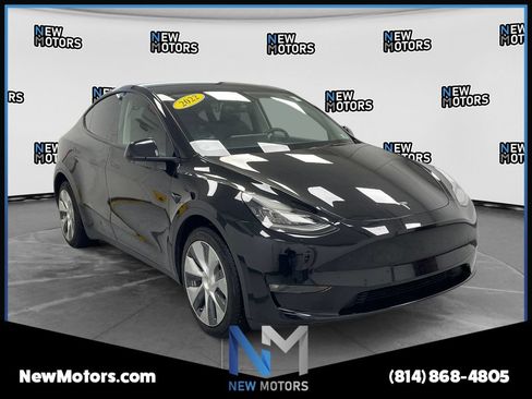 Used 2022 Tesla Model Y Long Range AWD/4WD image 5