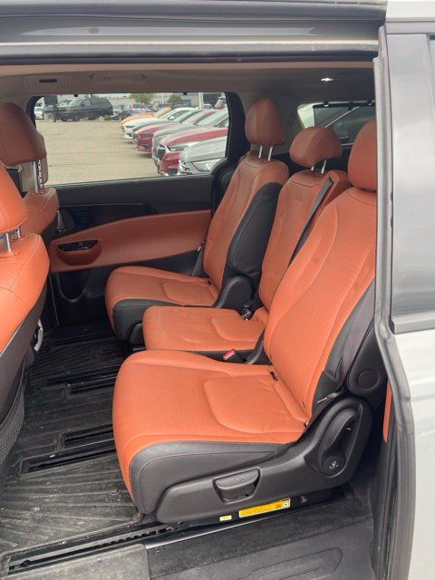 Used 2024 Kia Carnival SX Prestige FWD image 9