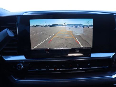 Used 2024 GMC Sierra 1500 SLT image 26