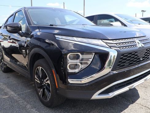 Used 2025 Mitsubishi Eclipse Cross SE AWD/4WD image 2