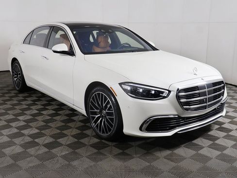Used 2023 Mercedes-Benz S 500 S 500 image 63