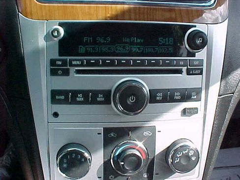 Used 2011 Chevrolet Malibu LT w/ Interface Package image 19