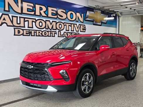 Used 2024 Chevrolet Blazer LT w/ LPO, Black Grille Bar Package AWD/4WD image 1