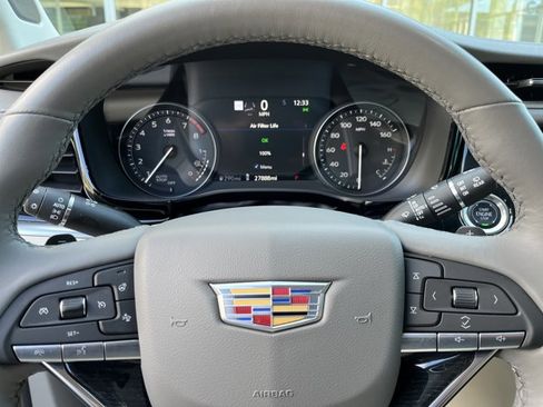 Used 2024 Cadillac XT6 Premium Luxury w/ Technology Package image 25