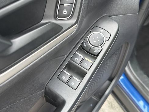 Used 2022 Ford Escape SE FWD image 22