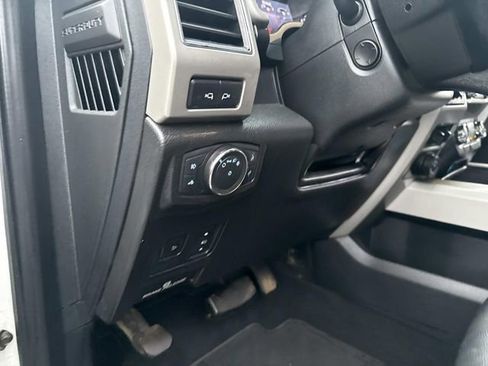 Used 2020 Ford F250 Lariat image 25