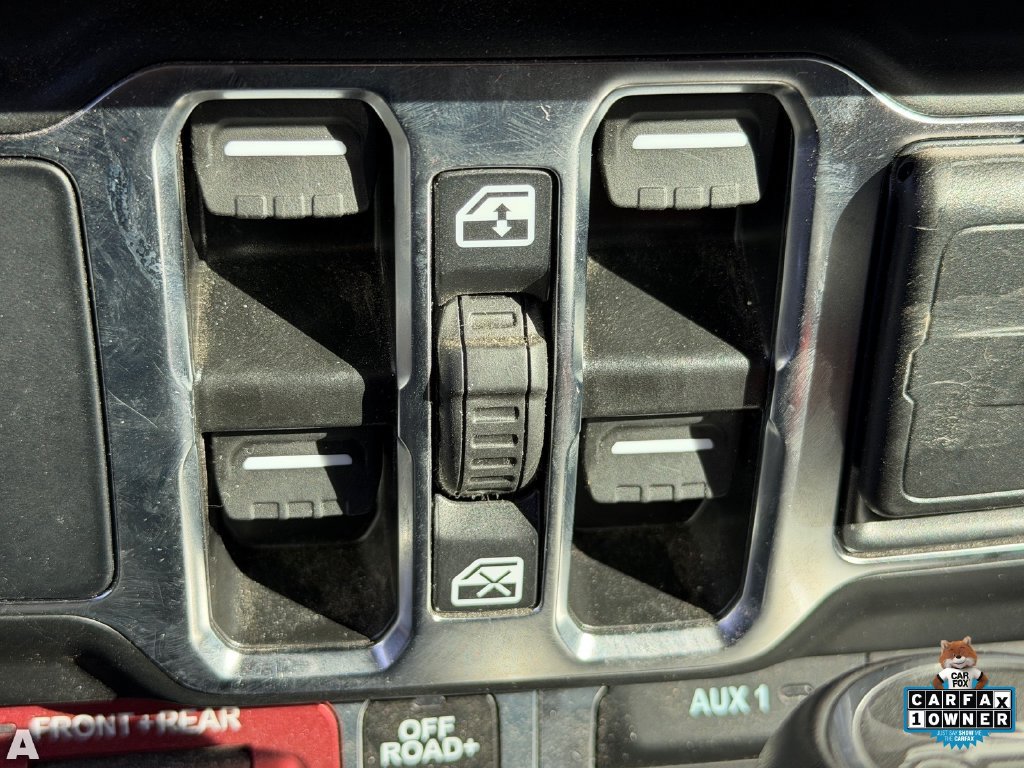 Used 2025 Jeep Gladiator Rubicon AWD/4WD image 10