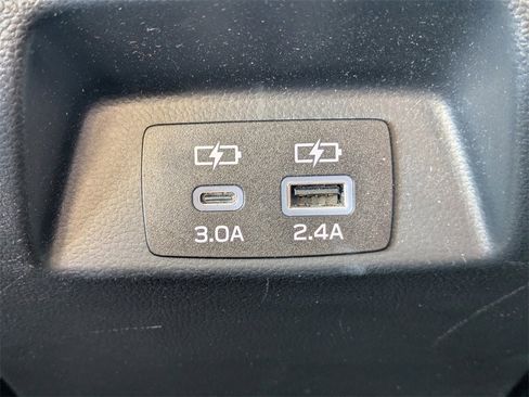 Used 2024 Subaru Crosstrek 2.0i Premium image 15
