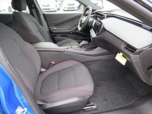 New 2026 Dodge Charger R/T w/ Blacktop Package AWD/4WD image 9
