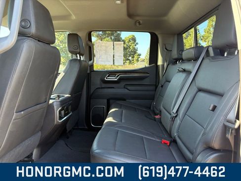 Used 2023 GMC Sierra 1500 Elevation w/ Elevation Premium Package image 18