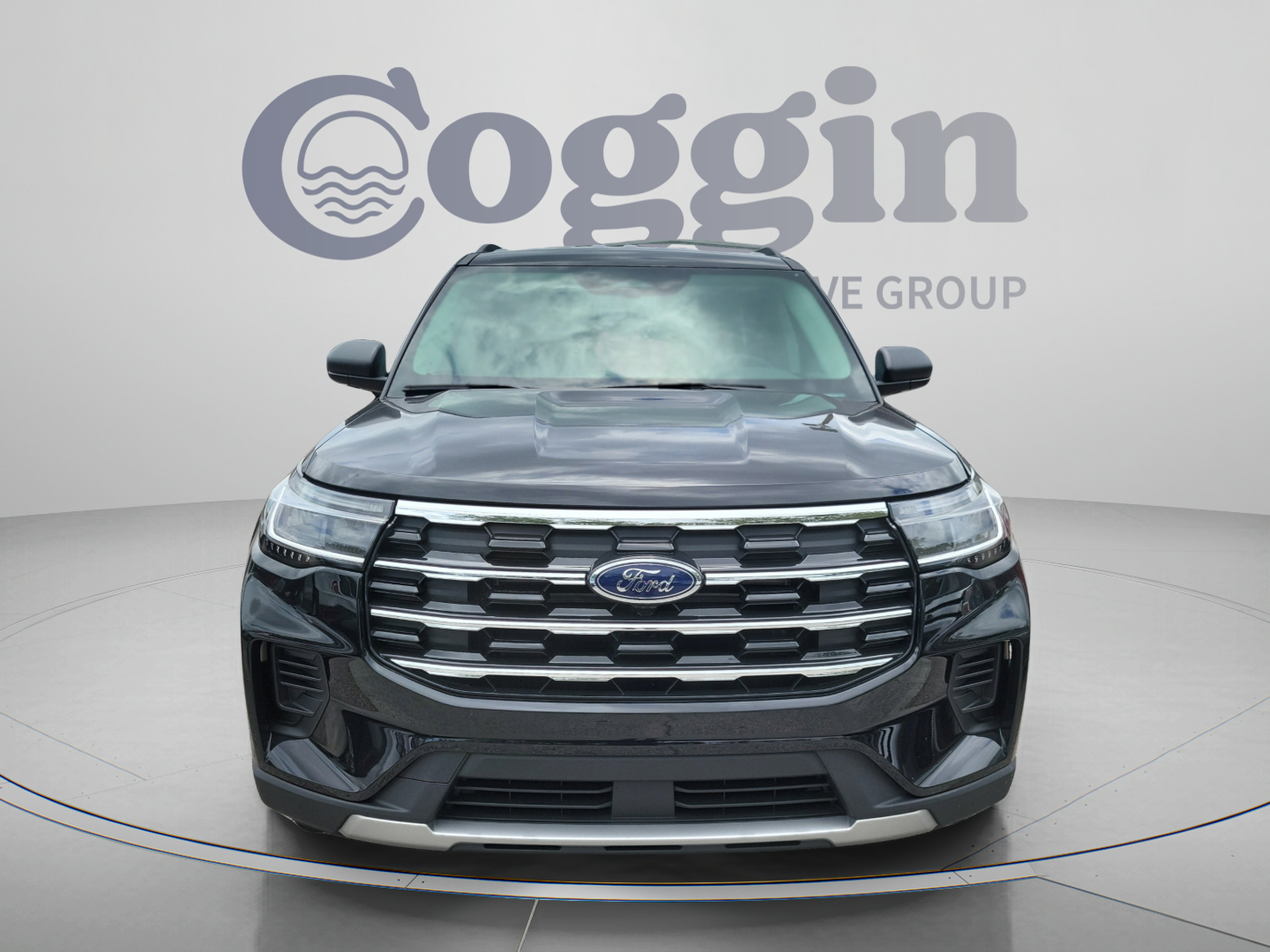 New 2026 Ford Explorer Active RWD image 6