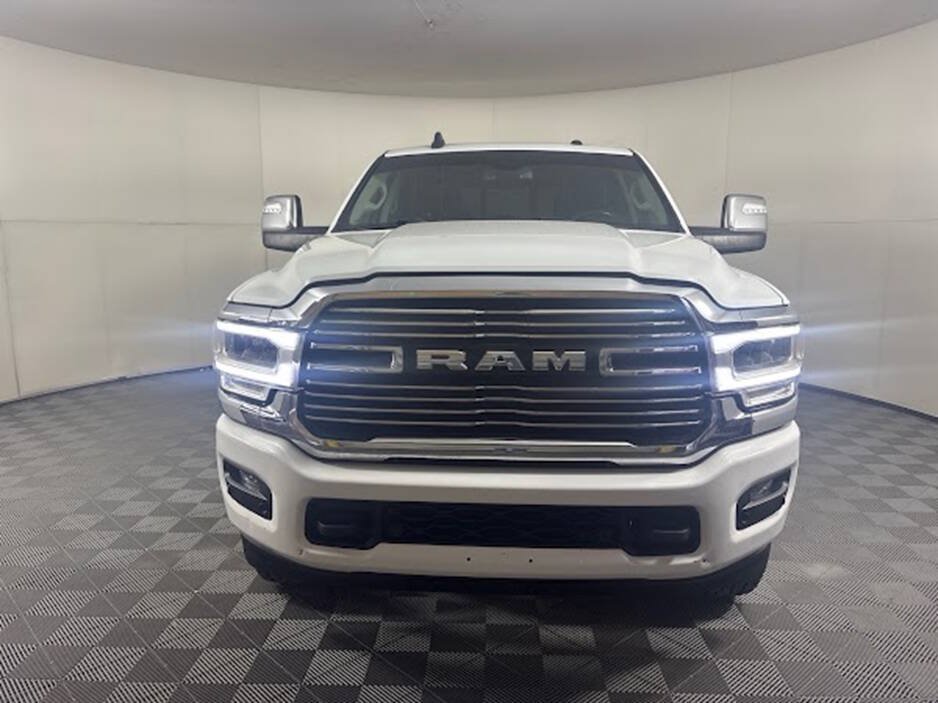 Used 2023 RAM 2500 Laramie AWD/4WD image 4