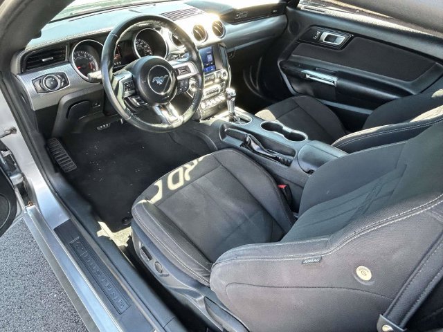 Used 2020 Ford Mustang Coupe w/ Equipment Group 101A RWD image 4
