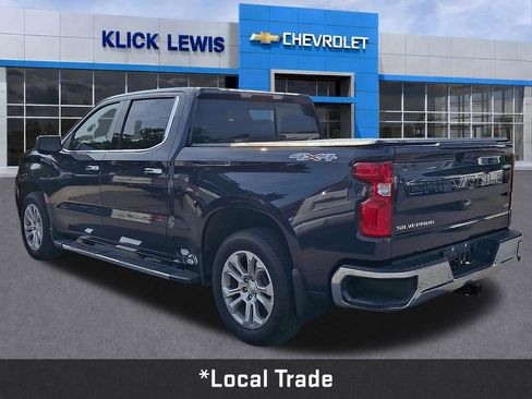 Used 2022 Chevrolet Silverado 1500 LTZ w/ LTZ Convenience Package II AWD/4WD image 5