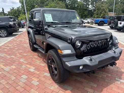 Used 2020 Jeep Wrangler Sport AWD/4WD image 38