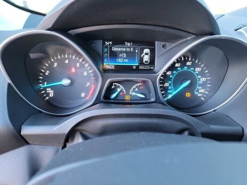 Used 2016 Ford Escape Titanium w/ Equipment Group 301A image 15