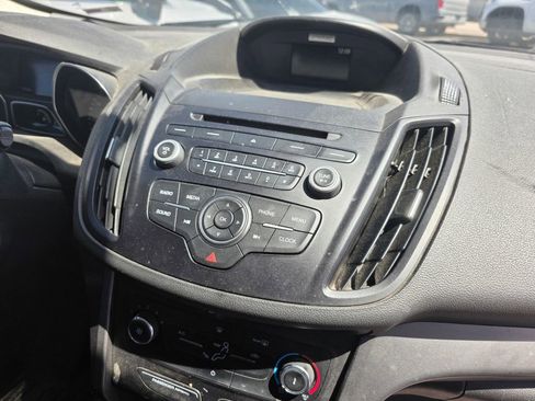 Used 2017 Ford Escape S FWD image 5