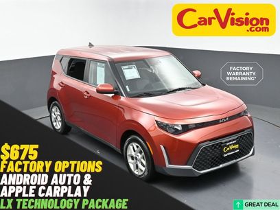 Used 2023 Kia Soul LX w/ Option Group 015