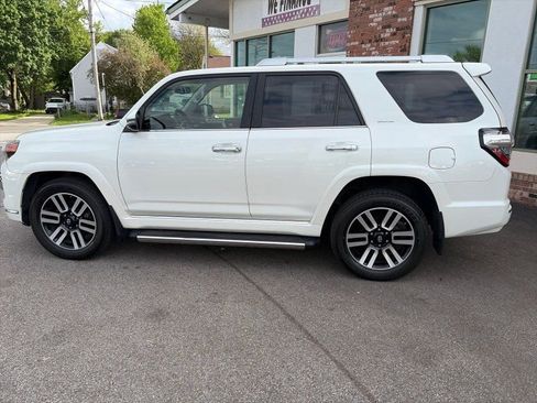 Used 2018 Toyota 4Runner Limited AWD/4WD image 16