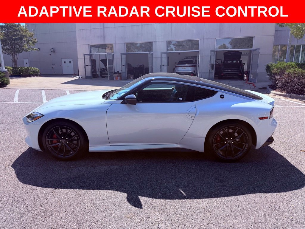 Used 2024 Nissan Z Performance w/ Floor Mat Package RWD image 4