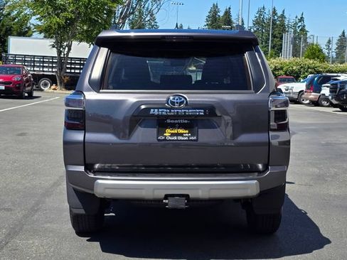 Used 2023 Toyota 4Runner TRD Off-Road Premium w/ Off Road Premium Plus Package AWD/4WD image 5