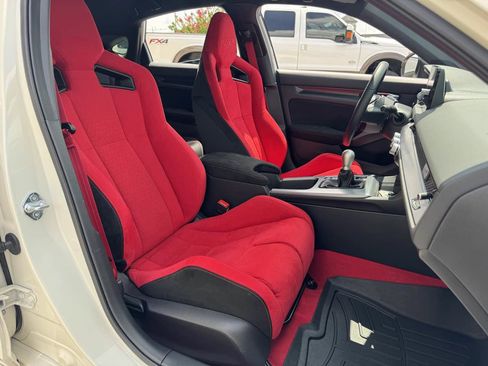 Used 2025 Honda Civic Type R image 12