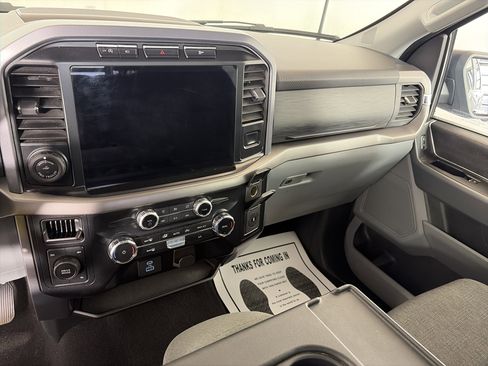 Used 2024 Ford F150 XLT image 4