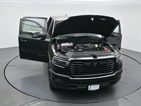 Used 2026 RAM 1500 Laramie w/ Night Edition image 36