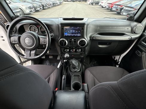 Used 2013 Jeep Wrangler Sport AWD/4WD image 20