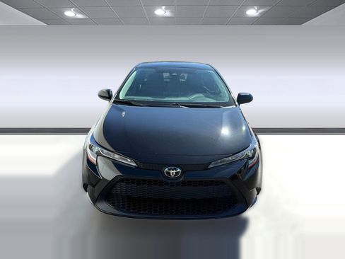 Certified 2022 Toyota Corolla L image 6