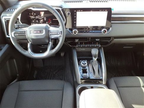 New 2026 GMC Canyon Elevation image 12