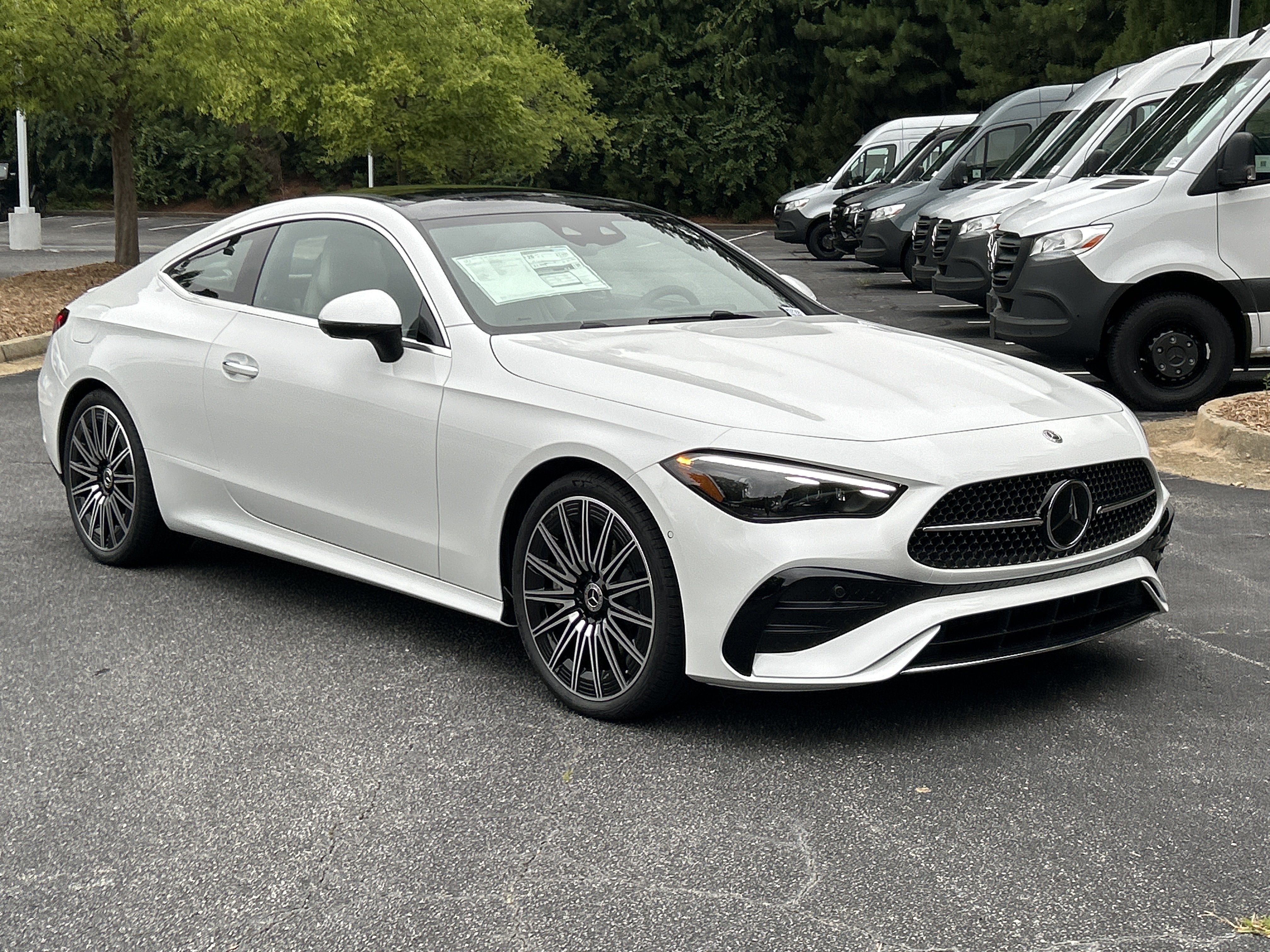 New 2027 Mercedes-Benz CLE 450 4MATIC Coupe image 4