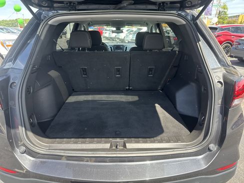 Used 2022 Chevrolet Equinox LT FWD image 13