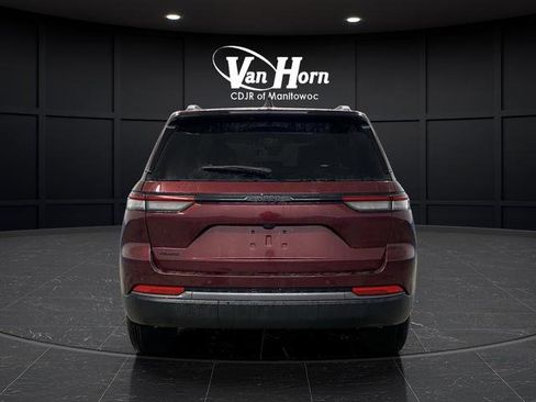 New 2026 Jeep Grand Cherokee Altitude AWD/4WD image 13