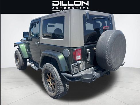 Used 2010 Jeep Wrangler Sahara w/ Trailer Tow Group AWD/4WD image 10
