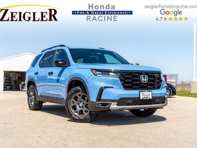 Used 2025 Honda Pilot TrailSport