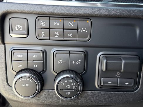 New 2026 Chevrolet Tahoe RST w/ Comfort Package image 19