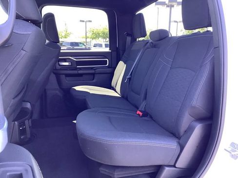 Used 2025 RAM 2500 Big Horn AWD/4WD image 23