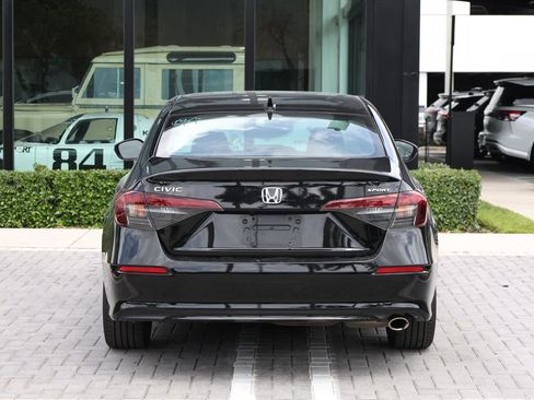 Used 2025 Honda Civic Sport image 6