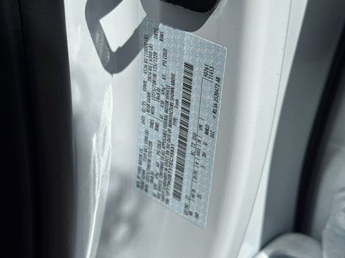 New 2026 Ford F250 XLT w/ 360-Degree Camera Package image 30